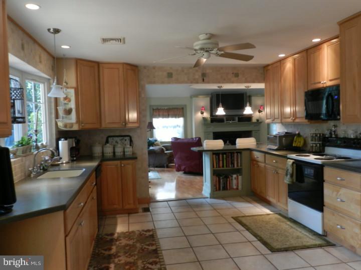 1626 Still Road West Chester, PA 19380 - Photo 2 of 25 Gallery Image 2
