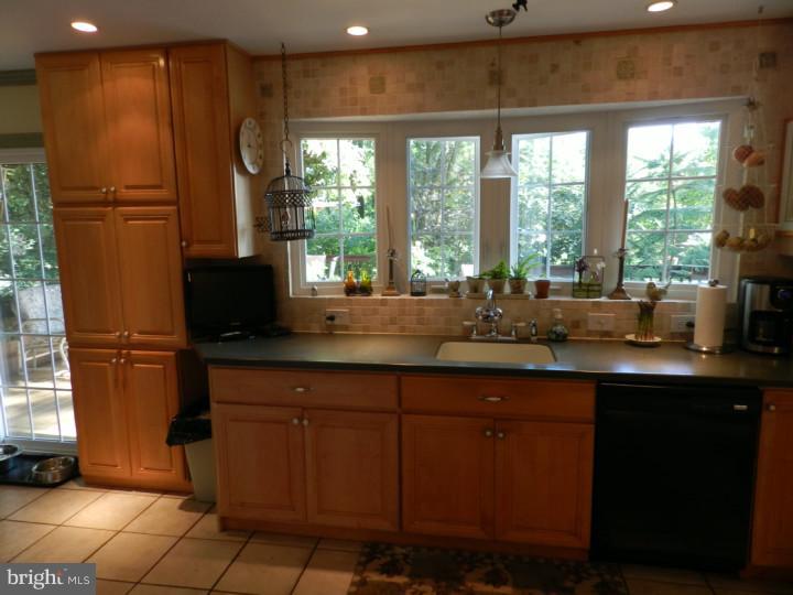 1626 Still Road West Chester, PA 19380 - Photo 4 of 25 Gallery Image 4