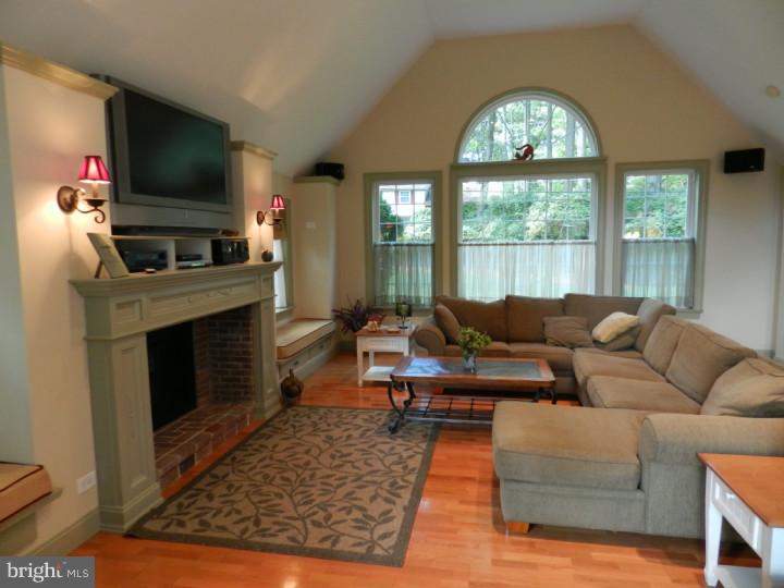 1626 Still Road West Chester, PA 19380 - Photo 6 of 25 Gallery Image 6