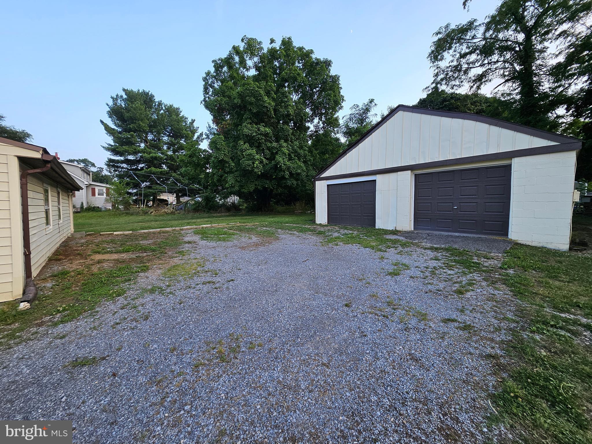 3424 Papermill Road Winchester, VA 22602 - Photo 3 of 17 Garage