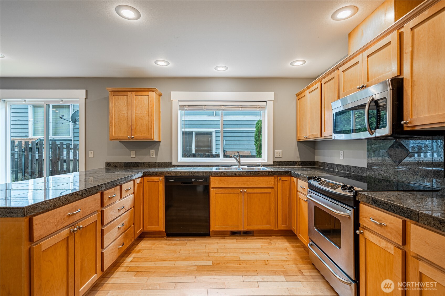 104 Vineyard Lane, Unit 5A Chelan, WA 98816 - Photo 9 of 28