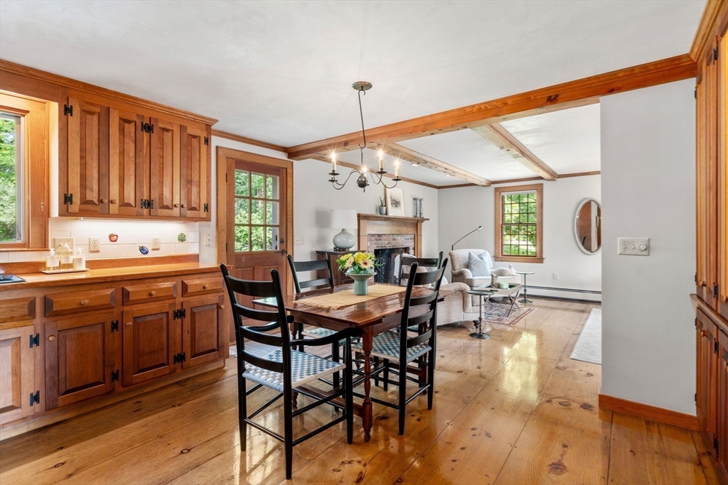 67 Haynes Road Sudbury, MA 01776 - Photo 8 of 42 Gallery Image 8