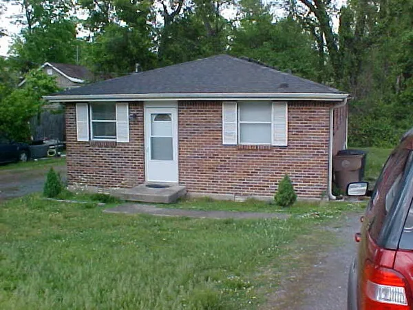 $1,375 | 1205 Stratford Avenue, Unit B, Nashville, TN 37216