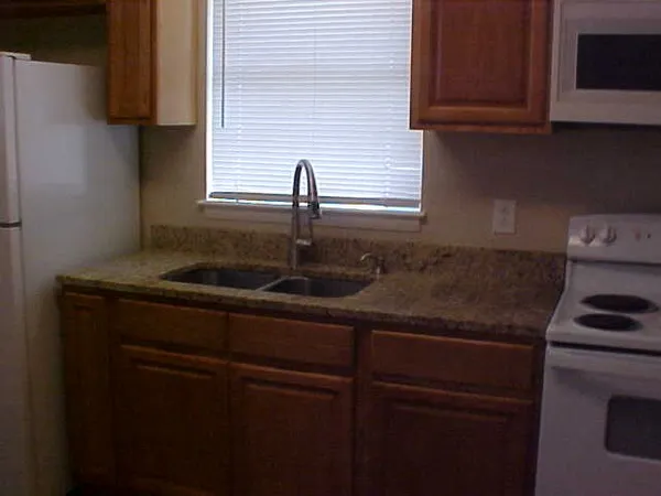 $1,375 | 1205 Stratford Avenue, Unit B, Nashville, TN 37216