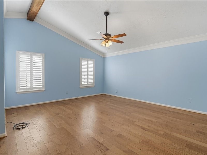 1102 Mabry Mill Road Houston, TX 77062 - Photo 16 of 43 Vaulted celling with wood beam
