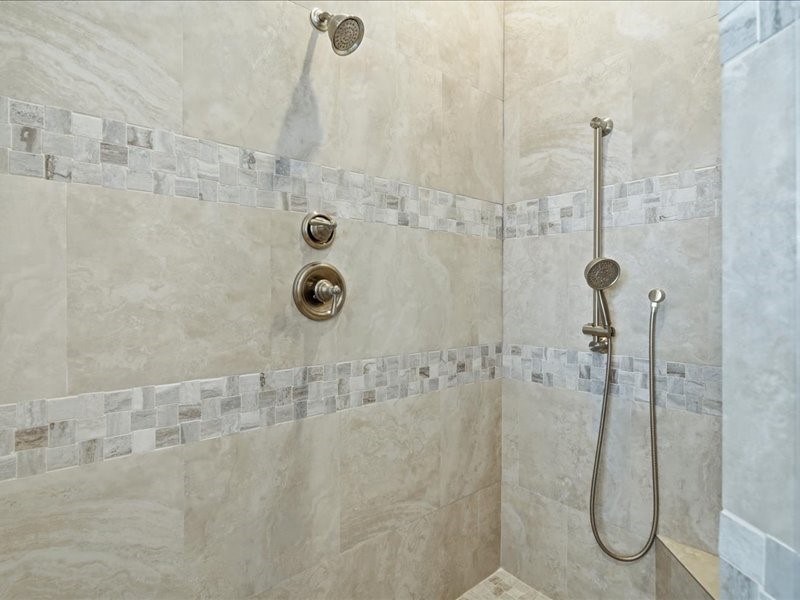 1102 Mabry Mill Road Houston, TX 77062 - Photo 17 of 43 Ensuite updated bath