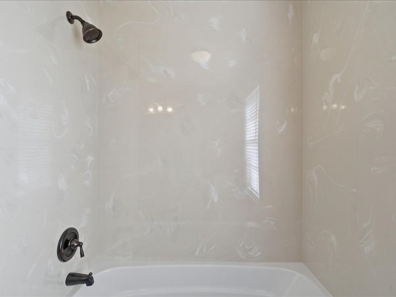 1102 Mabry Mill Road Houston, TX 77062 - Photo 33 of 43 2nd Bath