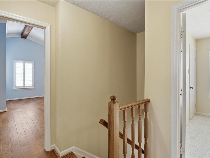 1102 Mabry Mill Road Houston, TX 77062 - Photo 35 of 43 second floor