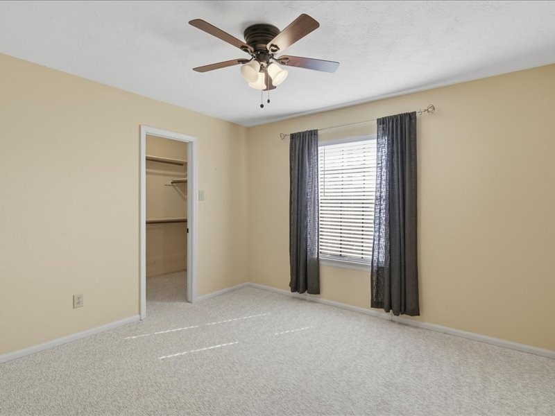 1102 Mabry Mill Road Houston, TX 77062 - Photo 36 of 43 second floor