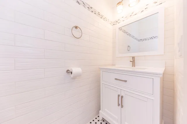 $625,000 | 2965 Kimberley Road, Ann Arbor, MI 48104