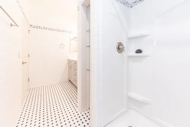 $625,000 | 2965 Kimberley Road, Ann Arbor, MI 48104