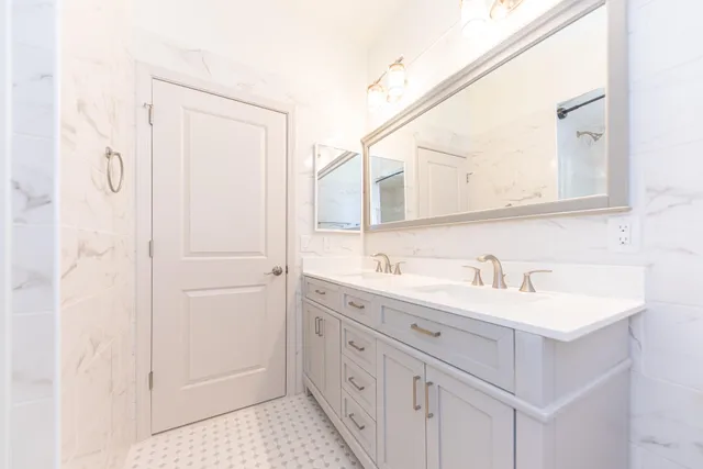 $625,000 | 2965 Kimberley Road, Ann Arbor, MI 48104