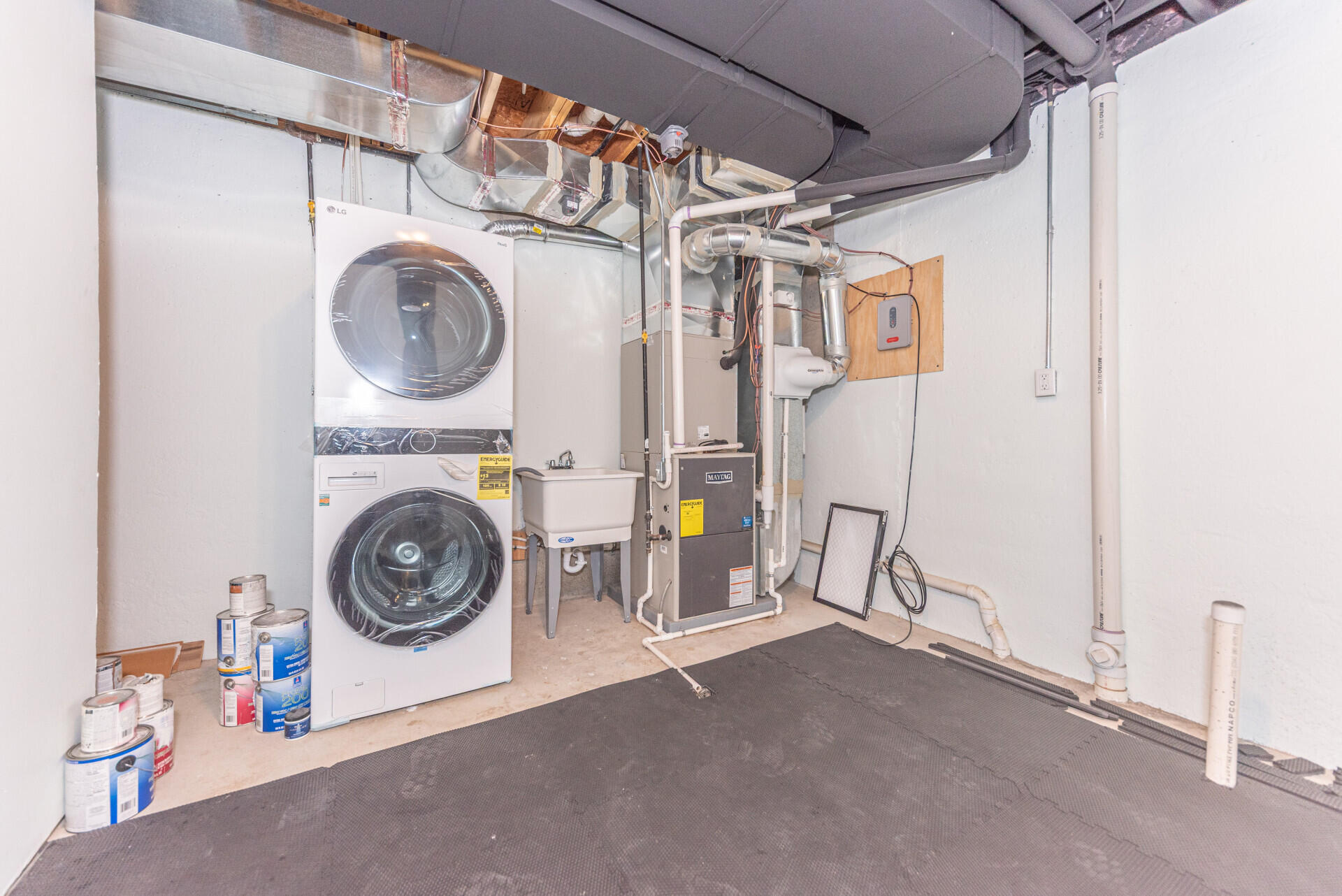 2965 Kimberley Road Ann Arbor, MI 48104 - Photo 39 of 46 034_42