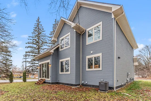 $625,000 | 2965 Kimberley Road, Ann Arbor, MI 48104