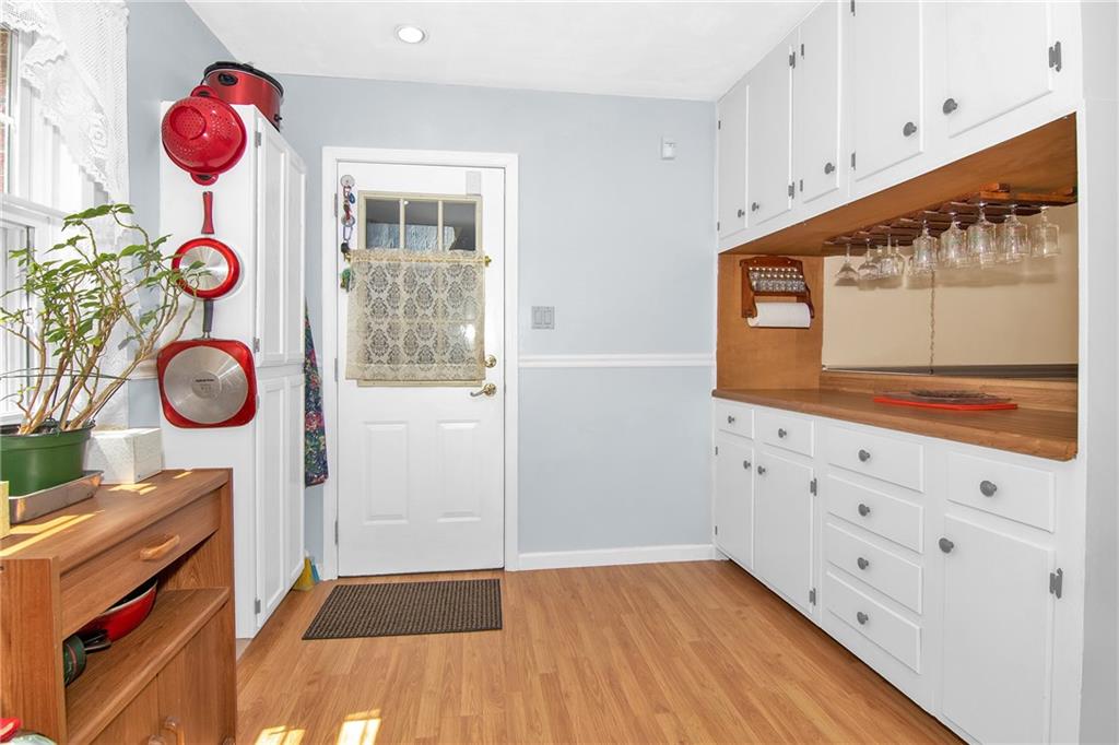 2607 Cardigan Road Indianapolis, IN 46268 - Photo 11 of 30