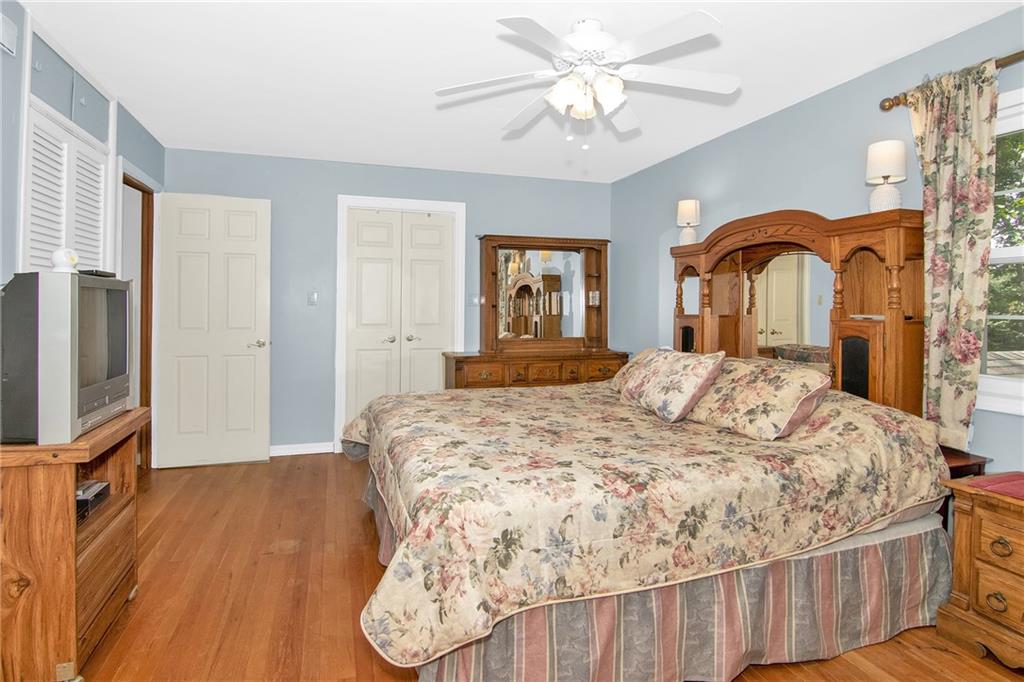 2607 Cardigan Road Indianapolis, IN 46268 - Photo 16 of 30