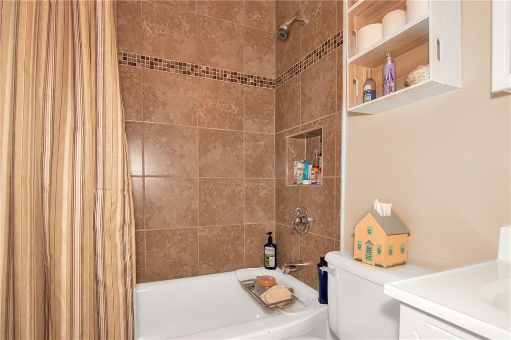 2607 Cardigan Road Indianapolis, IN 46268 - Photo 22 of 30