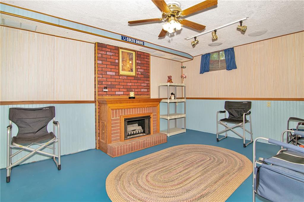 2607 Cardigan Road Indianapolis, IN 46268 - Photo 24 of 30