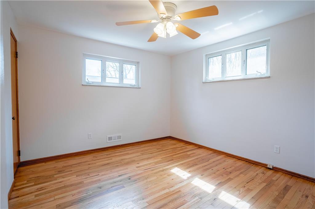 674 Kelso Road Pittsburgh, PA 15243 - Photo 9 of 23