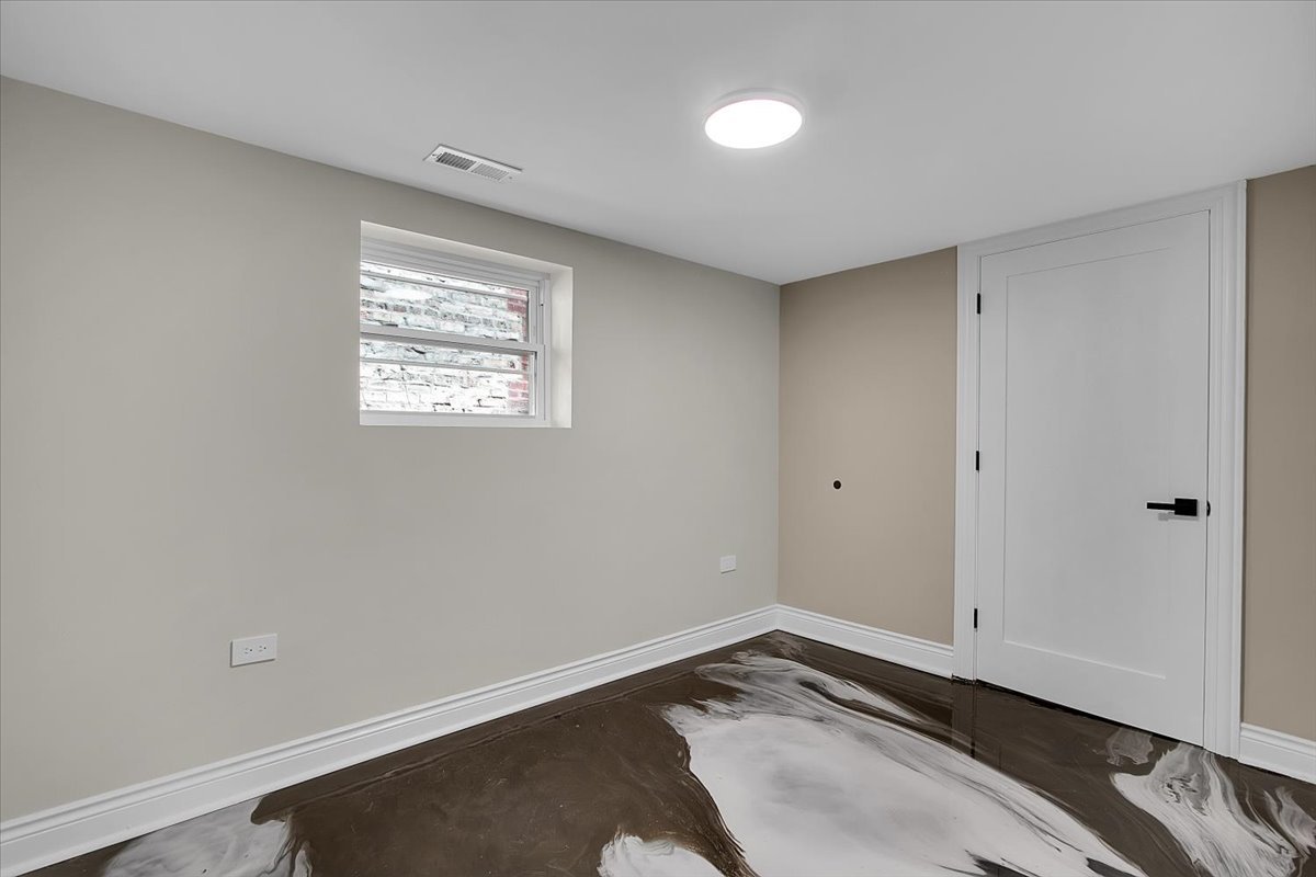 1244 West 96th Street Chicago, IL 60643 - Photo 29 of 38