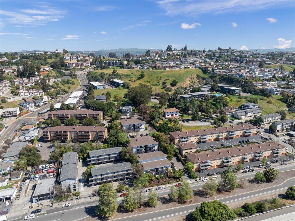 16424 Foothill Boulevard Castro Valley, CA 94578 - Photo 20 of 24