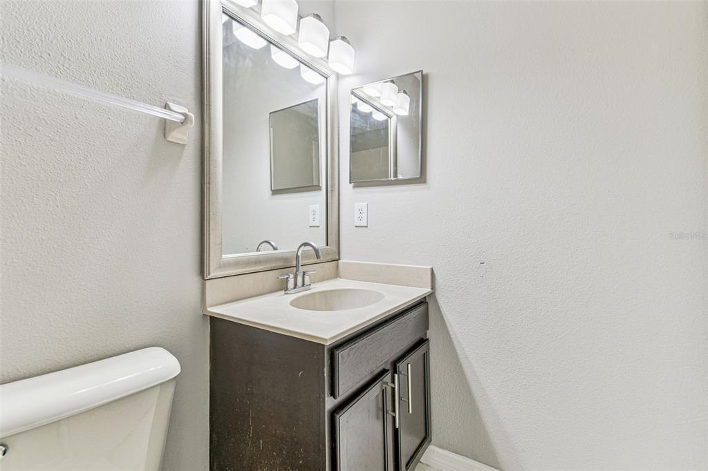 11651 Declaration Drive Tampa, FL 33635 - Photo 26 of 43