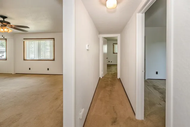 a view of a room with an empty space