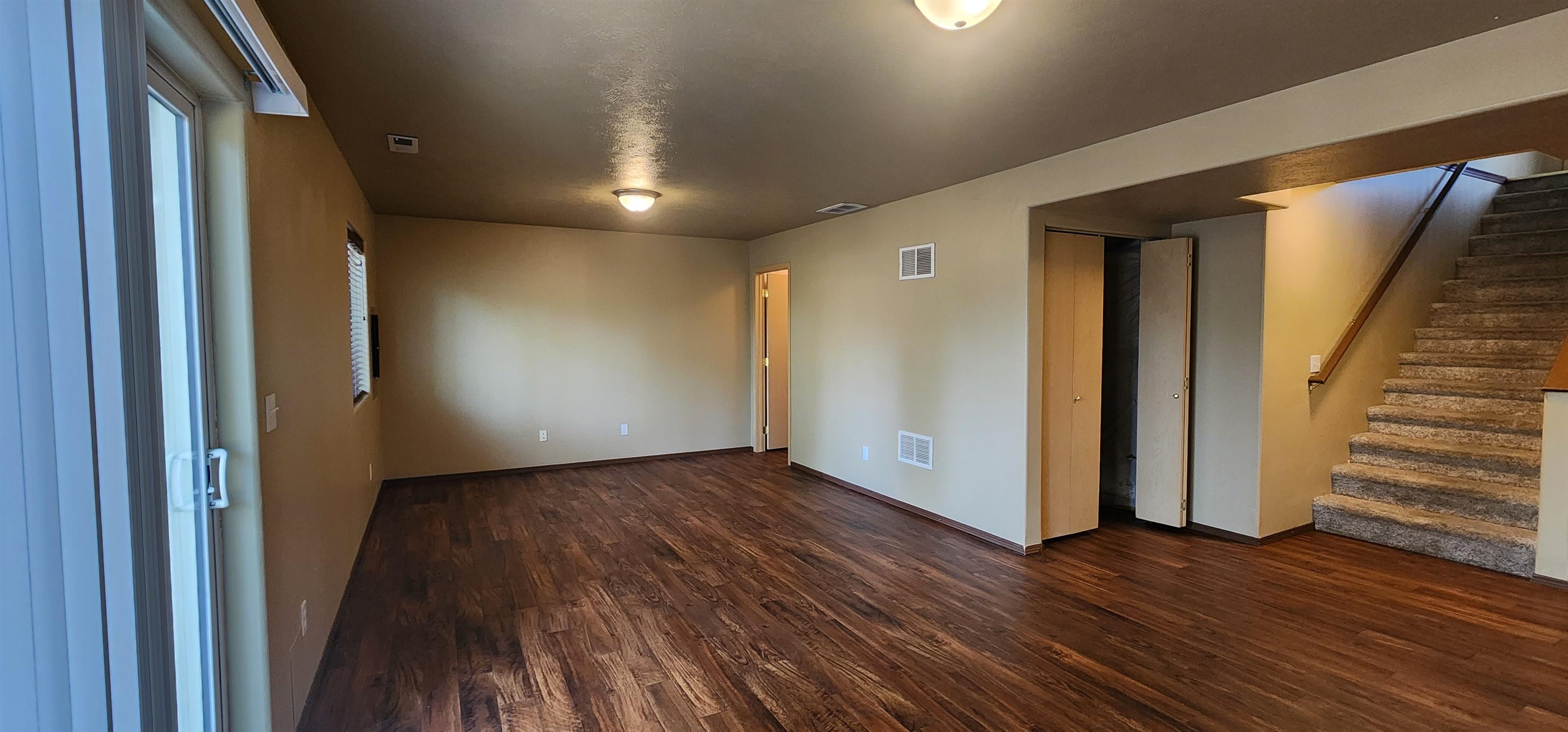 11218-11220 North Waikiki Road Spokane, WA 99218 - Photo 12 of 42