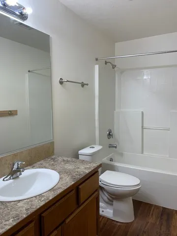 $649,000 | 11218-11220 North Waikiki Road, Spokane, WA 99218