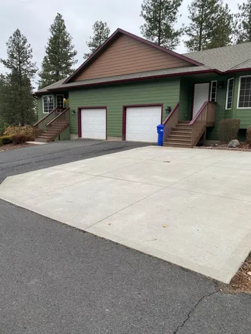 $649,000 | 11218-11220 North Waikiki Road, Spokane, WA 99218