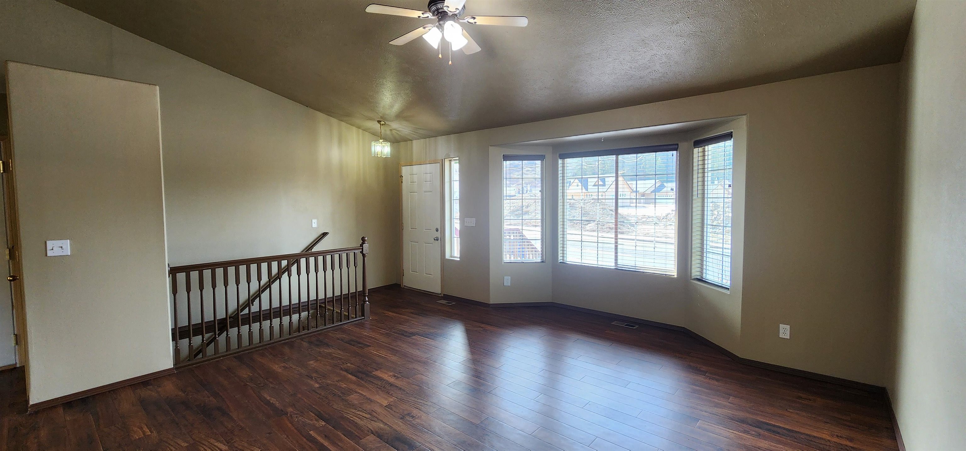 11218-11220 North Waikiki Road Spokane, WA 99218 - Photo 4 of 42