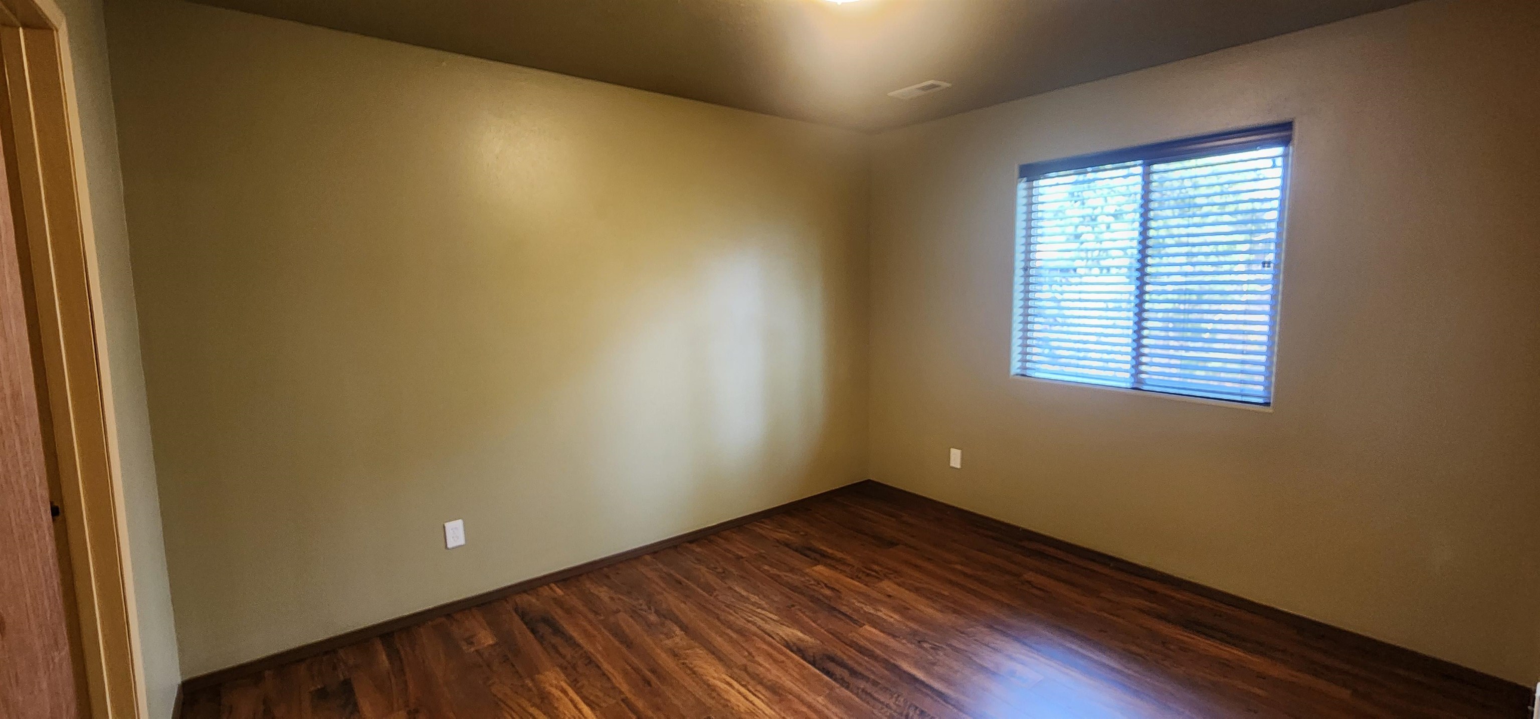 11218-11220 North Waikiki Road Spokane, WA 99218 - Photo 10 of 42