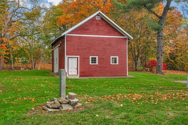 $1,125,000 | 180 Main Road North, Hampden, ME 04444