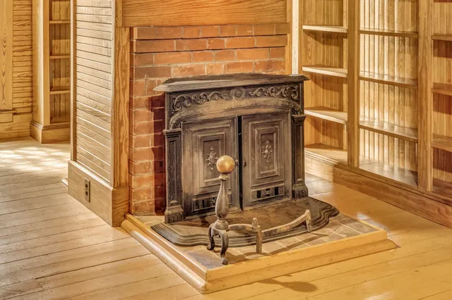 $1,125,000 | 180 Main Road North, Hampden, ME 04444