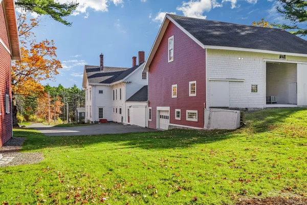 $1,125,000 | 180 Main Road North, Hampden, ME 04444