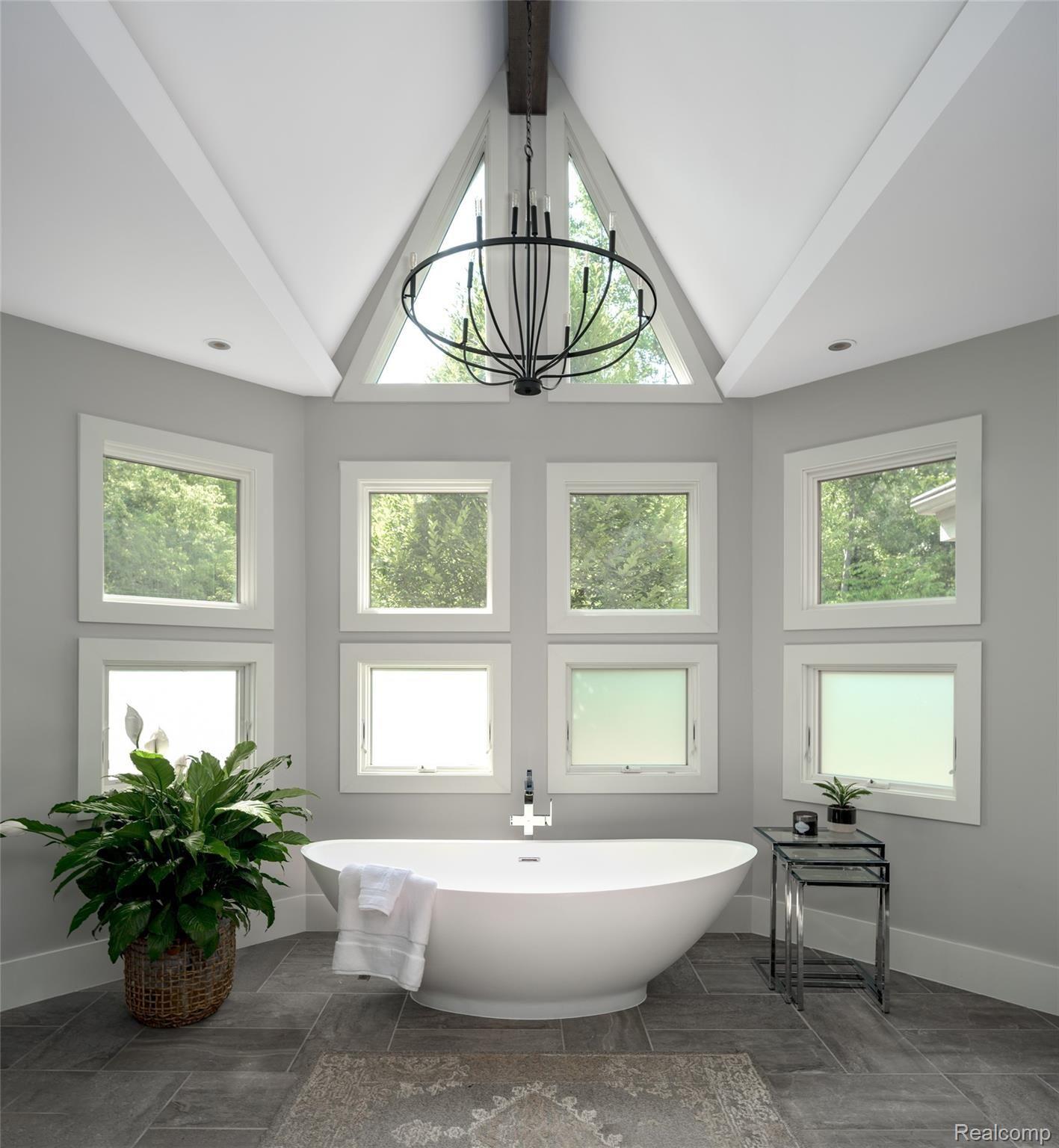 5015 Old Mill Road Rochester, MI 48306 - Photo 34 of 85 LUXURIOUS MASTER BATH