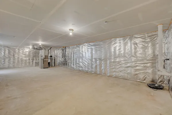 $3,865 | 702 Station Boulevard, Elburn, IL 60119