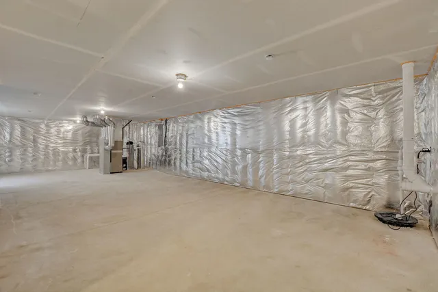 $3,865 | 702 Station Boulevard, Elburn, IL 60119