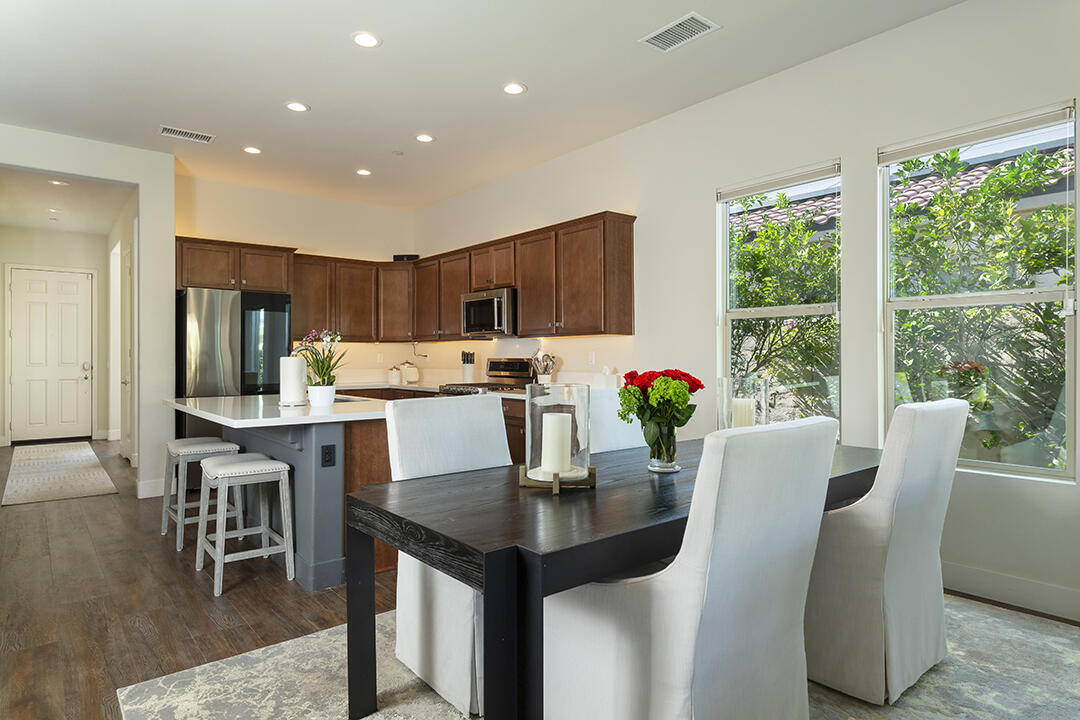 26 Pinot Noir Rancho Mirage, CA 92270 - Photo 13 of 48 12