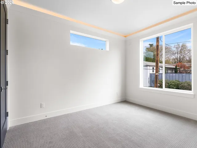 $379,900 | 5187 Southeast 28th Avenue, Unit 10, Portland, OR 97202