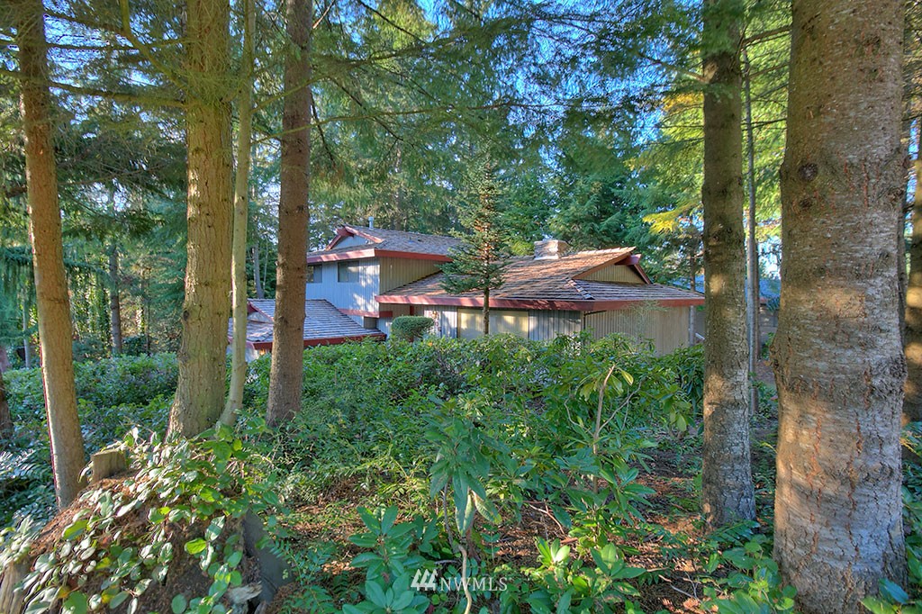 15206 Southeast 176th Street Renton, WA 98058 - Photo 2 of 22 Gallery Image 2