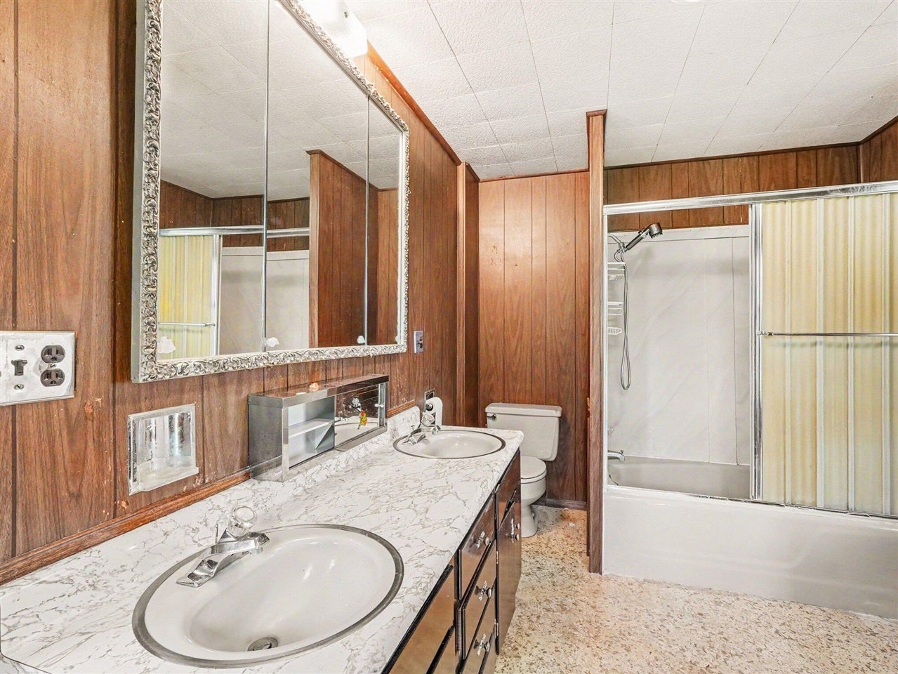 8857 Beeman Road Chelsea, MI 48118 - Photo 15 of 45 Gallery Image 15