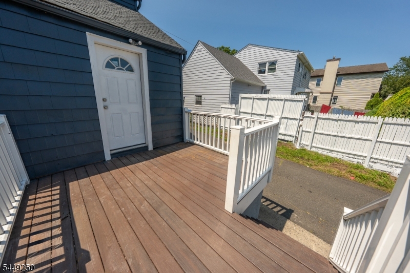 49 Caldwell Place Springfield, NJ 07081 - Photo 27 of 30 Gallery Image 27