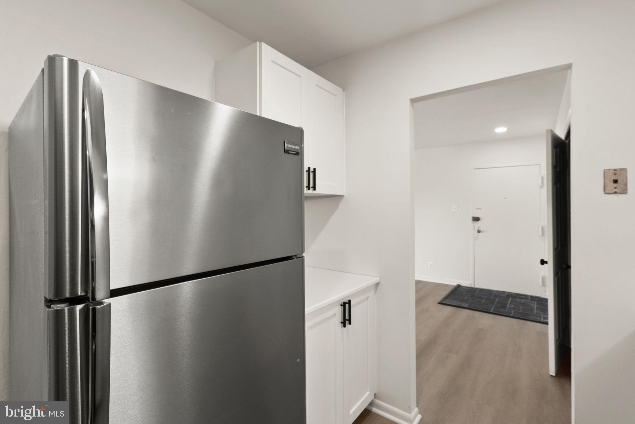 6230 Edsall Road, Unit 404 Alexandria, VA 22312 - Photo 11 of 29