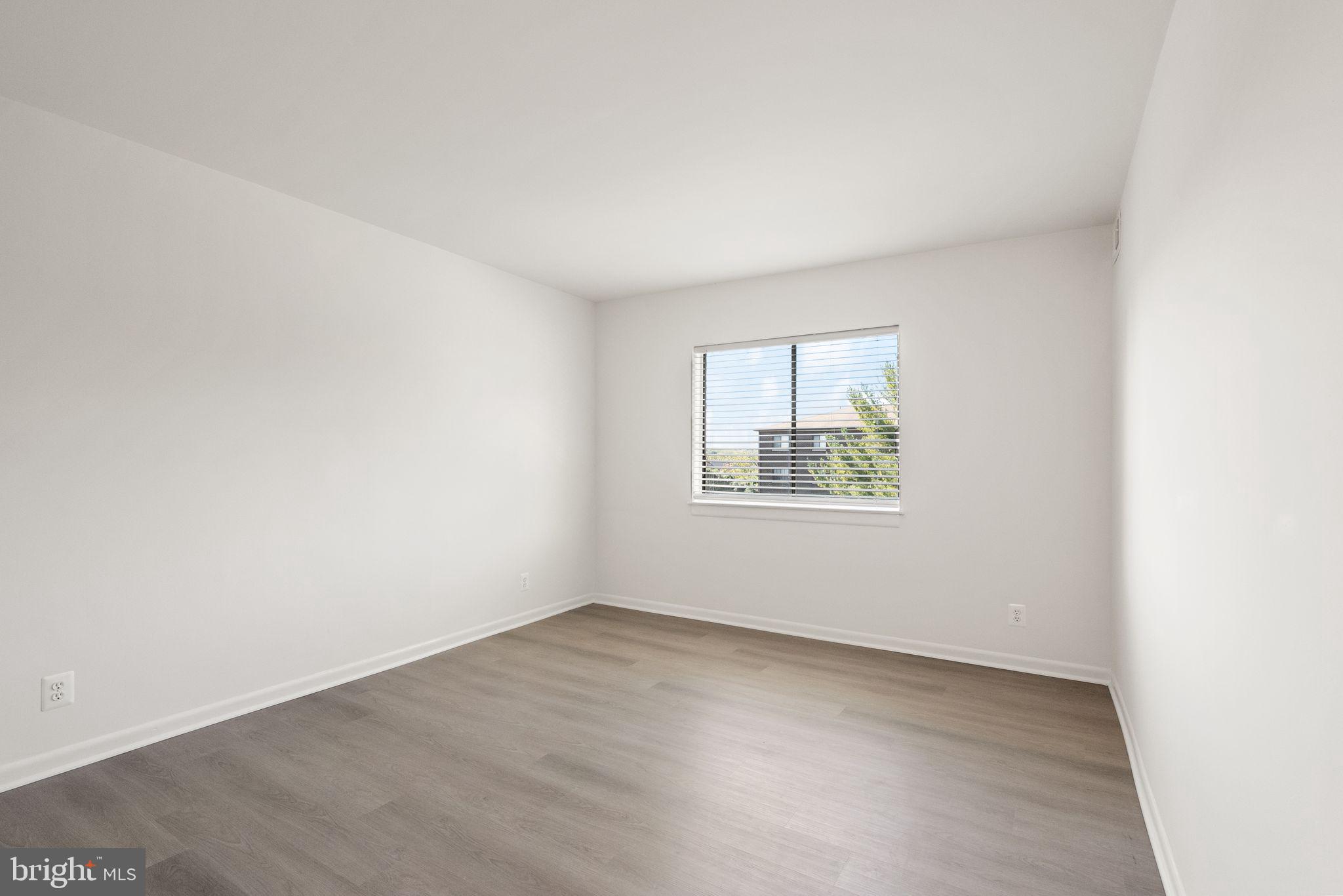 6230 Edsall Road, Unit 404 Alexandria, VA 22312 - Photo 22 of 29