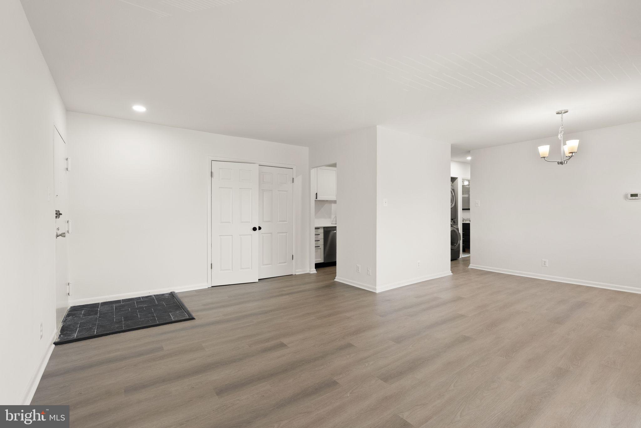 6230 Edsall Road, Unit 404 Alexandria, VA 22312 - Photo 3 of 29