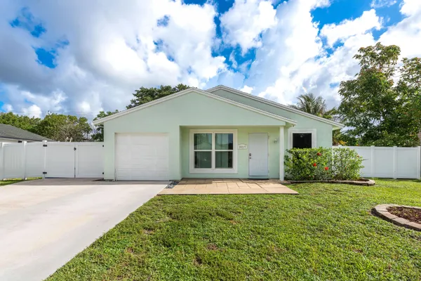 $499,000 | 10117 Mikado Lane, Royal Palm Beach, FL 33411