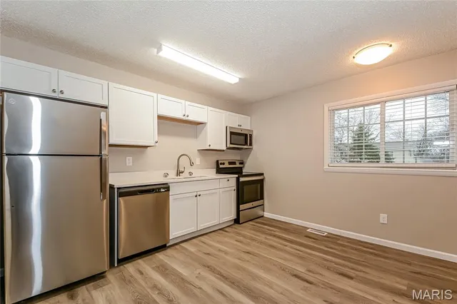 $1,770 | 1875 Battlefield Drive, Florissant, MO 63031