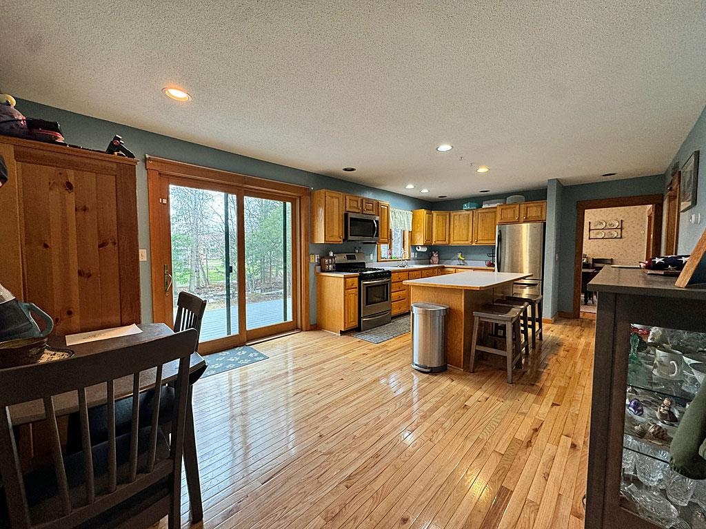 10 Elmwood Drive Rutland, VT 05701 - Photo 6 of 44