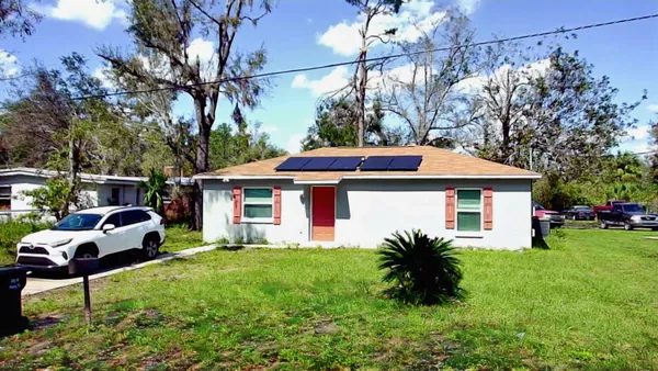 $1,200 | 206 Alice Street, Perry, FL 32348